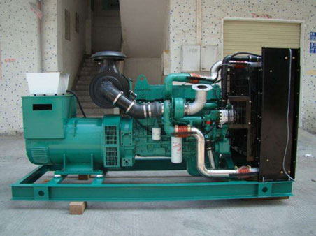 富顺1100kw康明斯柴油发电机组图片 富顺1100kw康明斯柴油发电机组图片
